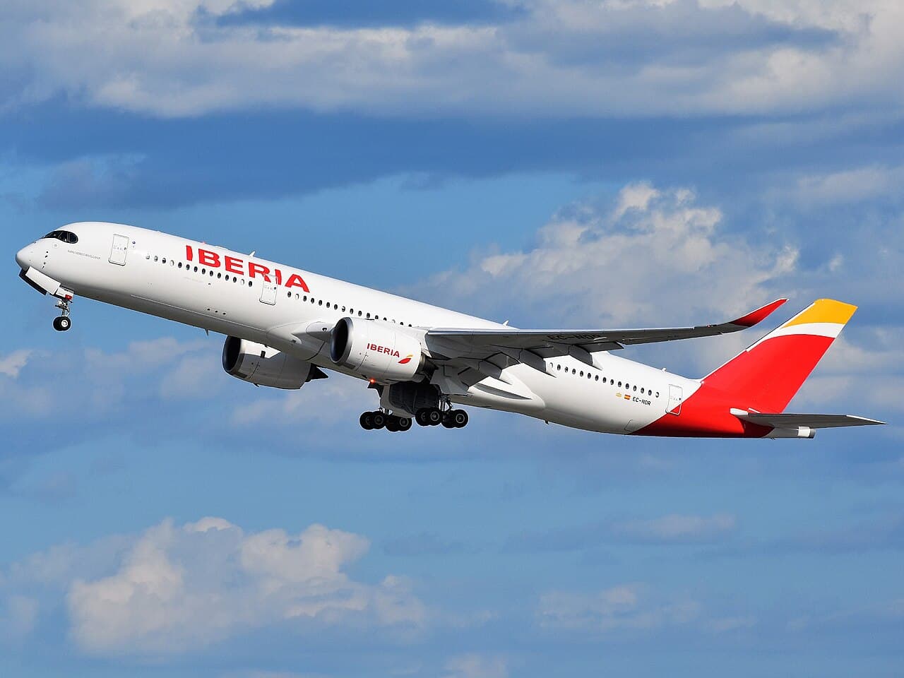 Iberia Flight Compensation: Complete EU261 Guide to Claiming Up to €600