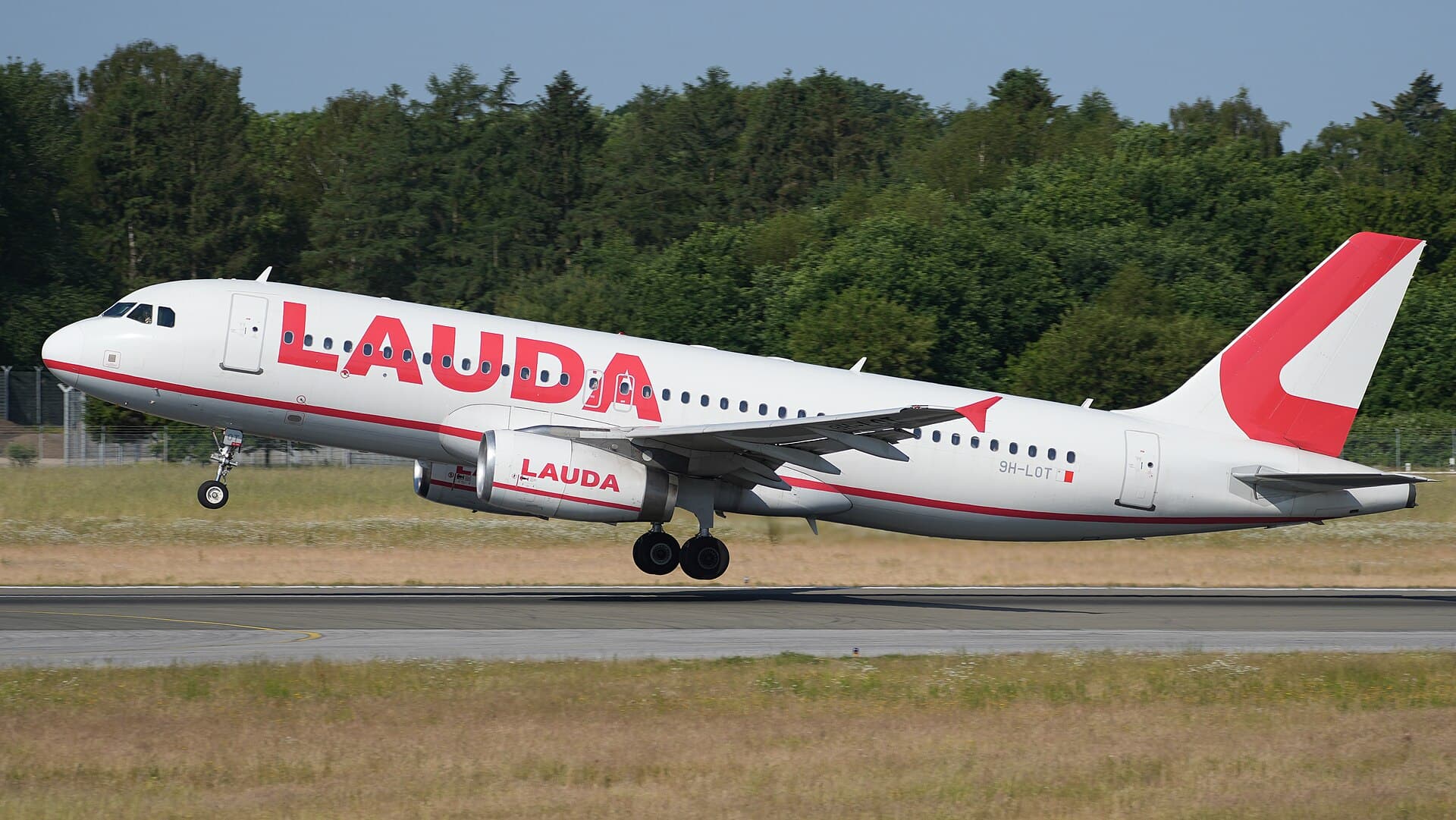 Lauda Europe Flight Compensation: Complete EU261 Guide